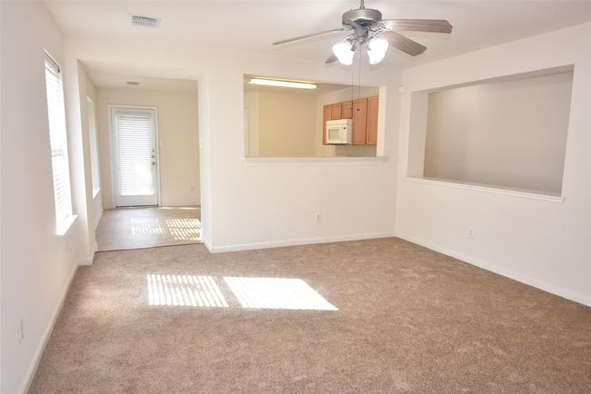 22811 Twisting Pine Dr, House other with 4 bedrooms, 2 bathrooms and 2 parking in Spring TX | Image 4