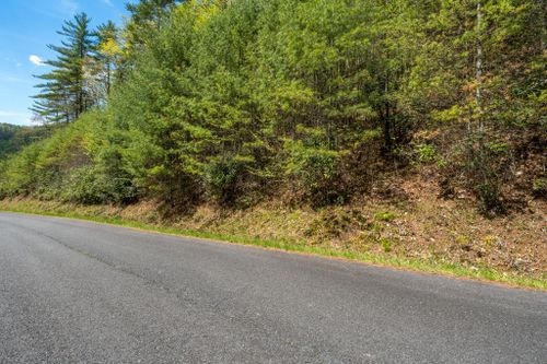 9 Callalantee Dr, Mountain City, TN, 37683 | Card Image