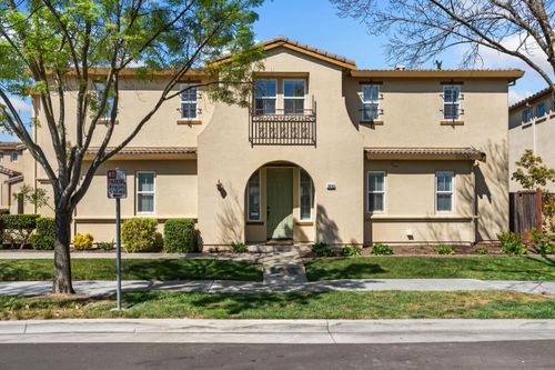 3910 Martis St, West Sacramento, CA, 95691-6205 | Card Image