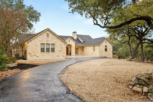 372 Shady Holw, New Braunfels, TX, 78132-2314 | Card Image