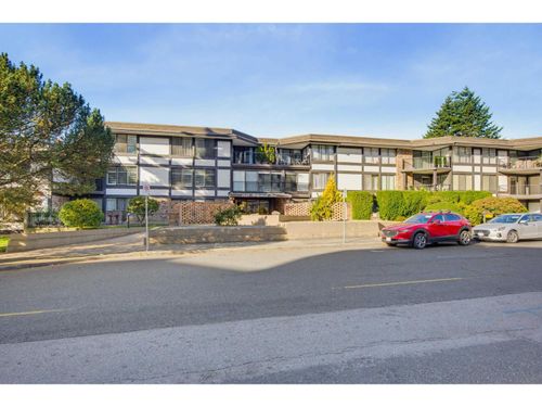 313-1437 Foster Street, White Rock, BC, V4B3X6 | Card Image