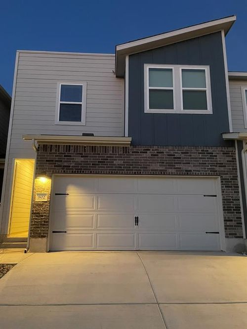 unit-802-1850 Settlers Glen Dr, Round Rock, TX, 78665-1907 | Card Image