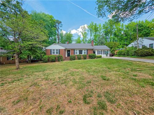 400 Western Blvd, Lexington, NC, 27295-2145 | Card Image