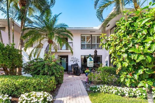 blue-heron-3870 Quail Ridge Dr N, Boynton Beach, FL, 33436-5345 | Card Image