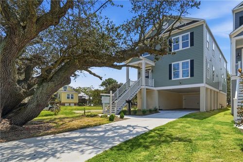 859 Little Bay Ave, Norfolk, VA, 23503-1458 | Card Image