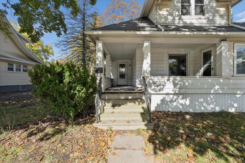 801 E Main St, Owosso, MI, 48867-3225 | Card Image