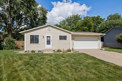 2962 Providence Dr, Mishawaka, IN, 46544-6152 | Card Image