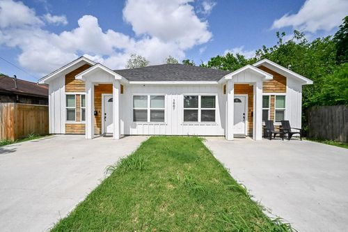 a-5007 Briscoe St, Houston, TX, 77033-3623 | Card Image