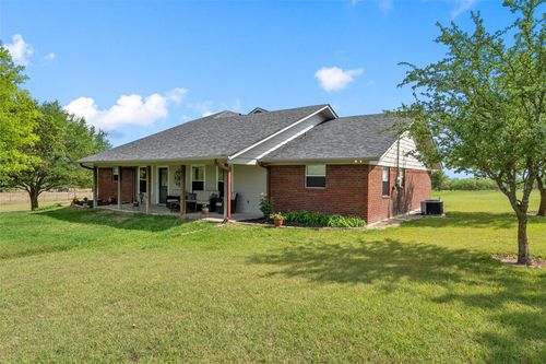 12851 Reeds Lake Rd, Rogers, TX, 76569-4427 | Card Image