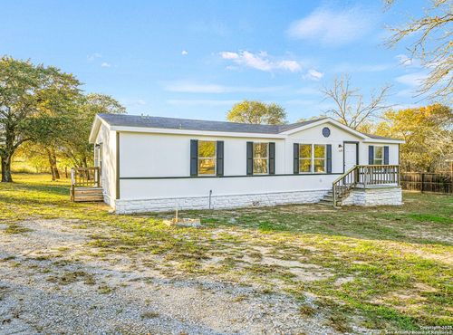 5246 Savannah Way, Von Ormy, TX, 78073-3020 | Card Image