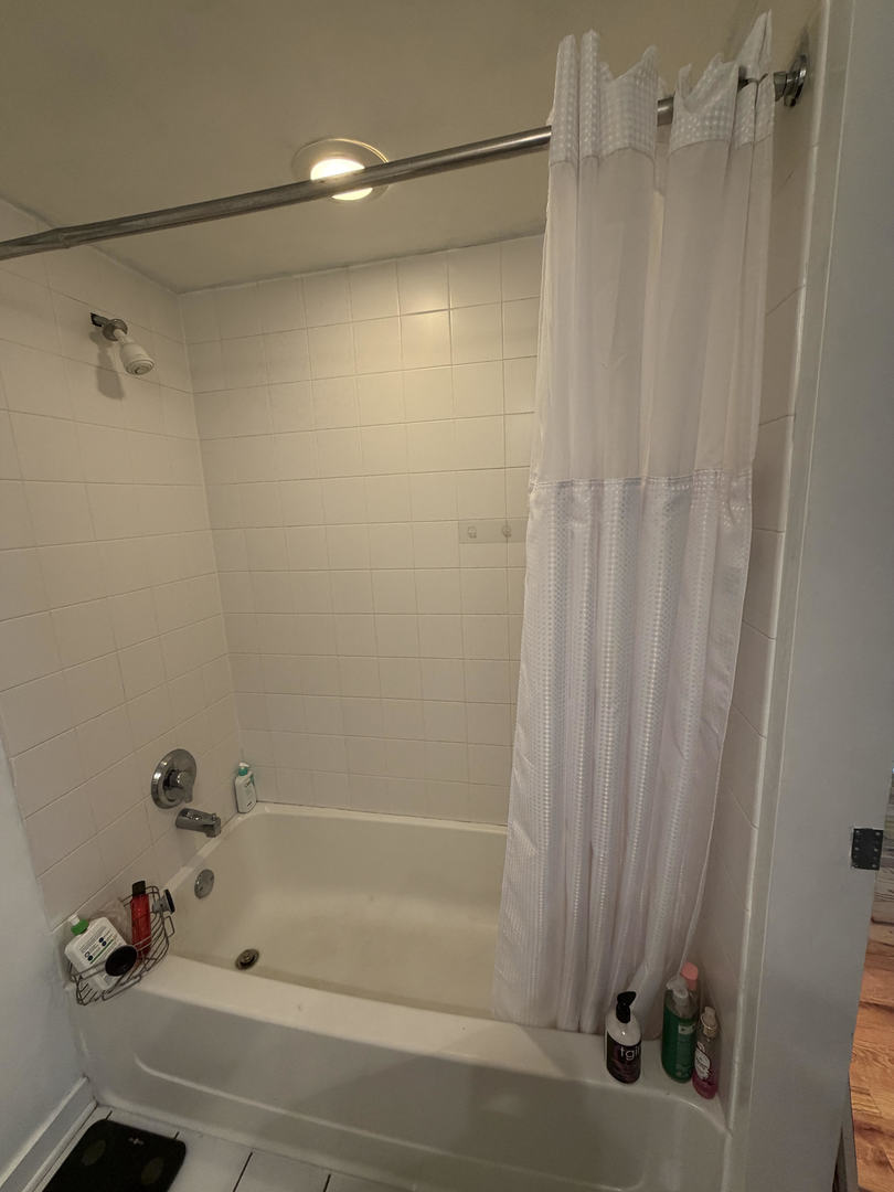 Residential Lease in Chicago 2