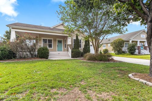 307 Pebble Shore Dr, Sneads Ferry, NC, 28460-8303 | Card Image