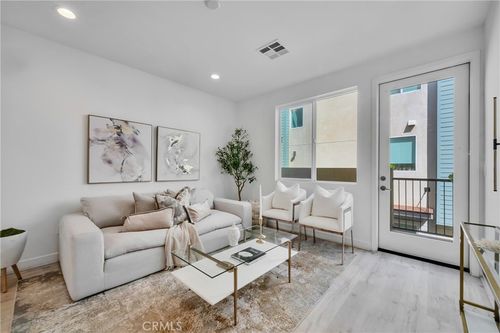 unit-2-314 Bridgewater Way, Gardena, CA, 90247-6194 | Card Image