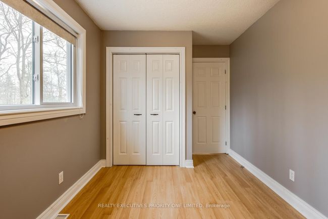 8 Musquake Crt, House other with 3 bedrooms, 1 bathrooms and 4 parking in Tiny ON | Image 14