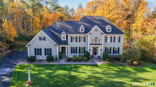 26 Berkshire Xing, Avon, CT, 06001-6100 | Card Image