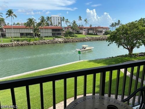313-2305 Gulf Shore Blvd N, NAPLES, FL, 34103-4353 | Card Image
