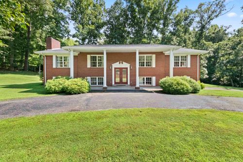 803 Forestdale Ct, Ashland, KY, 41102-9407 | Card Image