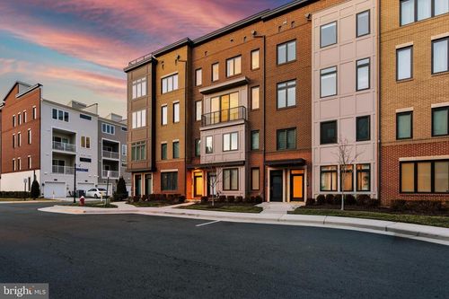 43182 Mongold Sq, ASHBURN, VA, 20148-6321 | Card Image