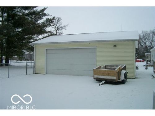 414 South St, Linden, IN, 47955-8000 | Card Image
