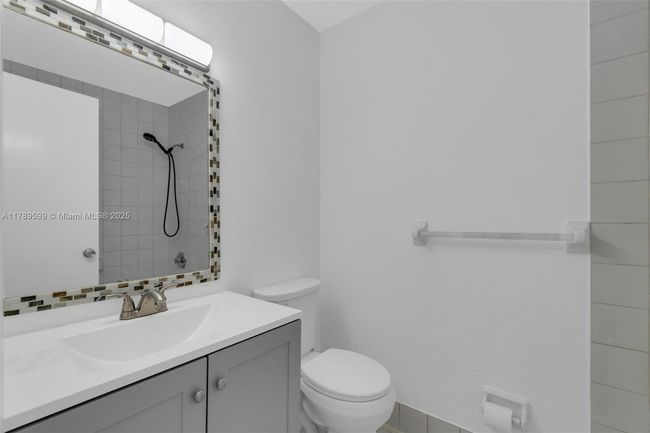 APT-84 - 10375 Sw 154 Th Circle Ct, Condo with 3 bedrooms, 2 bathrooms and null parking in Miami FL | Image 18