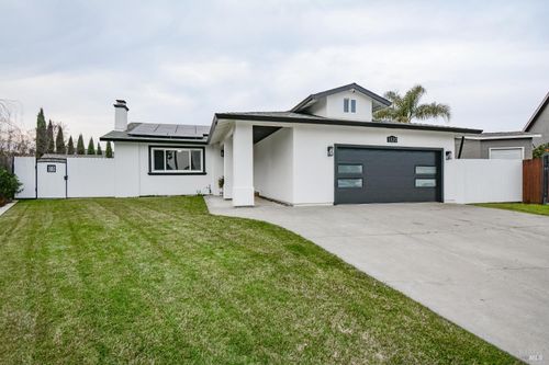 1120 Merrill Ct, Dixon, CA, 95620-2660 | Card Image