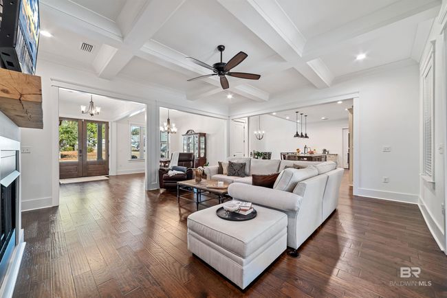 Living Room | Image 13