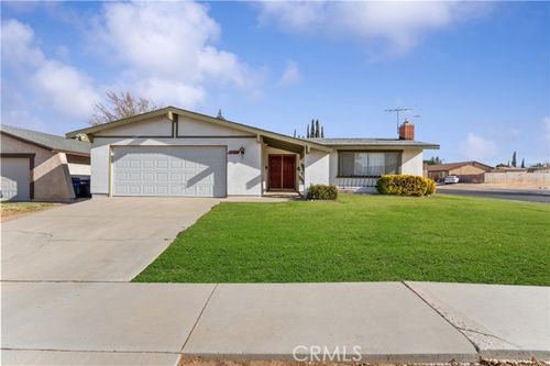 37700 26th St E, Palmdale, CA, 93550-5508 | Card Image