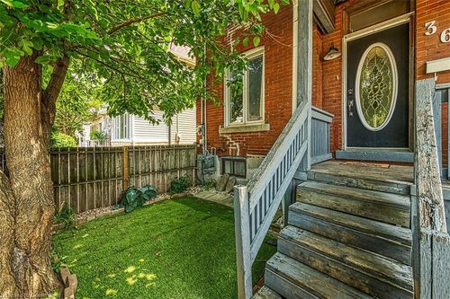 368 Emerald St N, Hamilton, ON, L8L5L7 | Card Image