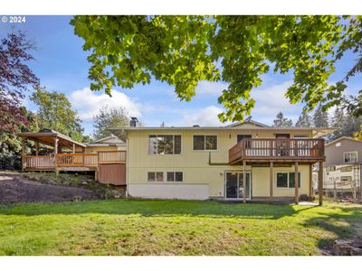 16581 Se Stoneybrook Ct, House other with 4 bedrooms, 2 bathrooms and 2 parking in Clackamas OR | Image 2