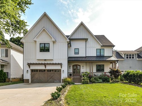 615 Melbourne Ct, Charlotte, NC, 28209-1828 | Card Image