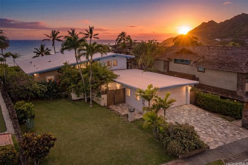 4119 Papu Cir, Honolulu, HI, 96816-4836 | Card Image
