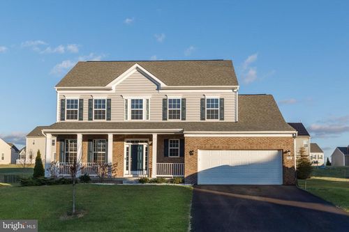 9307 Drumman Dr, HAGERSTOWN, MD, 21740-8121 | Card Image