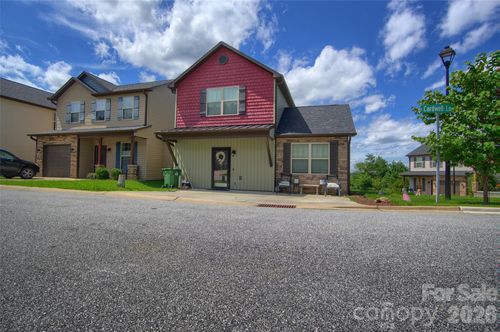 771 Cardwell Ln, Fletcher, NC, 28732-0327 | Card Image