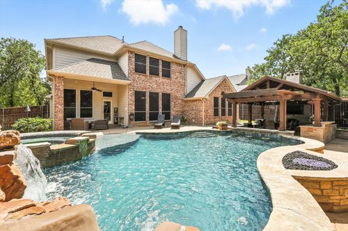 5725 Almond Ln, Fort Worth, TX, 76244-6738 | Card Image