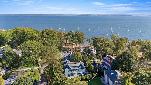 10 Circle Ave, Larchmont, NY, 10538-4219 | Card Image