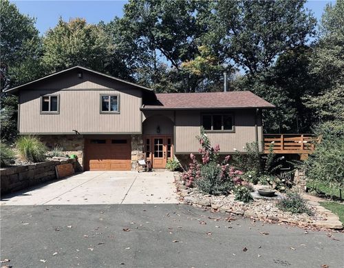 139 Hardins Run Rd, Georgetown, PA, 15043-9542 | Card Image