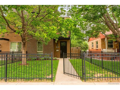 2155 S Logan St, Denver, CO, 80210-4427 | Card Image