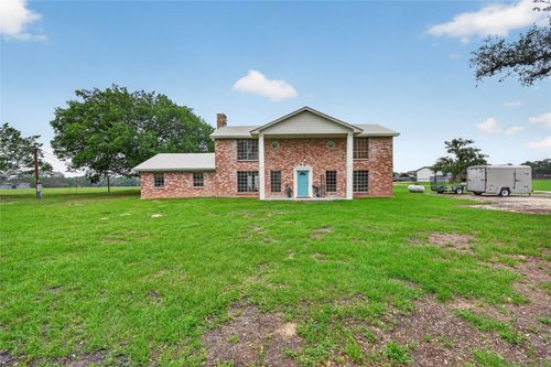 6072 County Road 122, Hallettsville, TX, 77964-0349 | Card Image