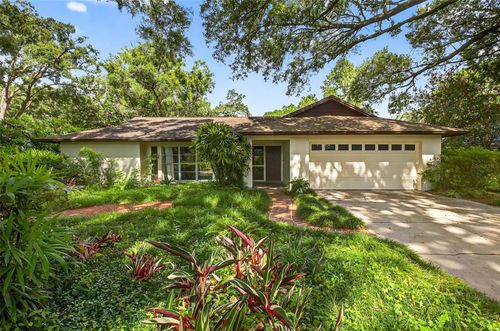 524 Garrard Dr, Temple Terrace, FL, 33617-3820 | Card Image
