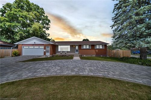 490 Saddler St E, Durham, ON, N0G1R0 | Card Image