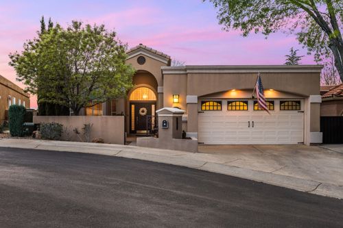6605 Wentworth Ne, Albuquerque, NM, 87111-5800 | Card Image