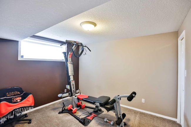 39 Grand River Boulevard W, Home with 4 bedrooms, 3 bathrooms and 4 parking in Lethbridge AB | Image 31