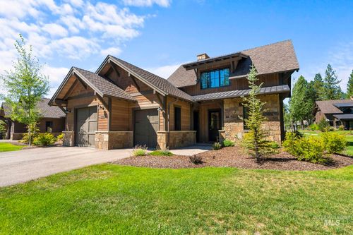 1100 Shellworth Cir, McCall, ID, 83638-3618 | Card Image