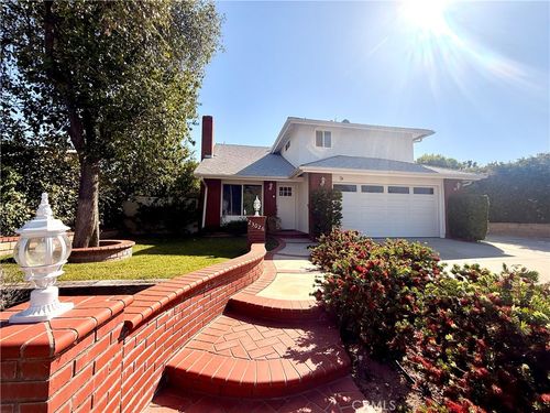 23026 Ash Glen Cir, Valencia, CA, 91354-2002 | Card Image