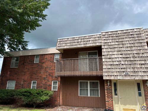3-5452 Sw 12th Ter, Topeka, KS, 66604 | Card Image