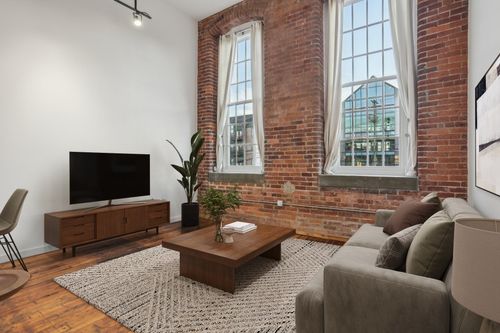 apt-338-1350 Rosa L Parks Blvd, Nashville, TN, 37208-2684 | Card Image