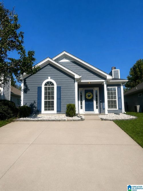 528 Walker Rd, PELHAM, AL, 35124-3931 | Card Image