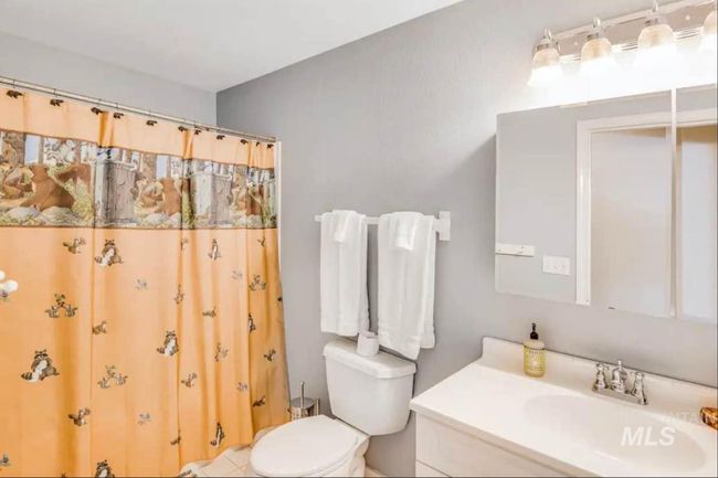 UNIT-19 - 1630 Davis Ave, Condo with 2 bedrooms, 1 bathrooms and 1 parking in McCall ID | Image 9