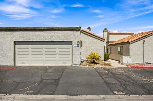 2124 Pebble Creek Ln, Laughlin, NV, 89029-0247 | Card Image