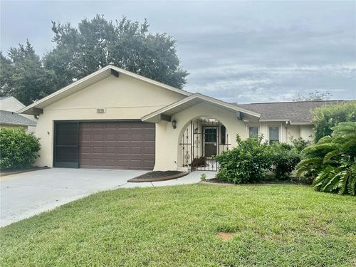 8618 Woodbridge Dr, NEW PORT RICHEY, FL, 34655-2933 | Card Image